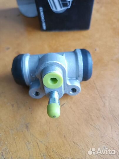 Продаю запчасть на авто