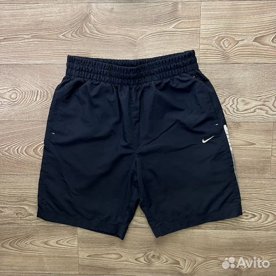 Шорты Nike