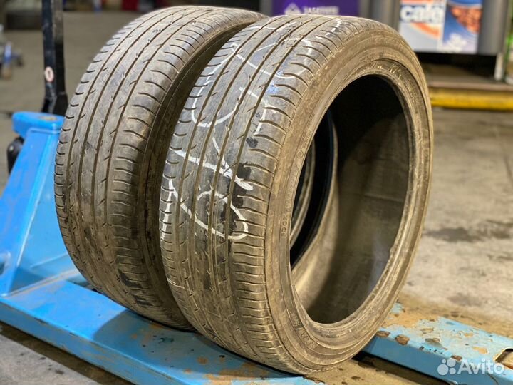 Yokohama dB Decibel E70 215/45 R17 87W