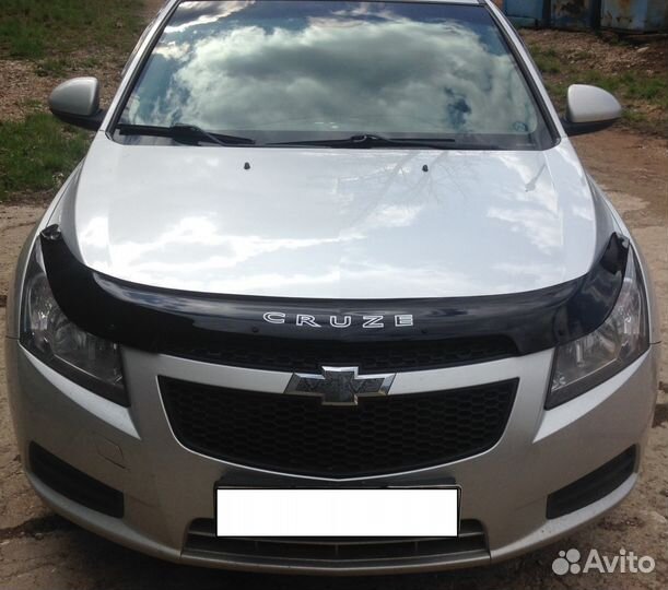 Дефлектор капота Chevrolet Cruze с 2009