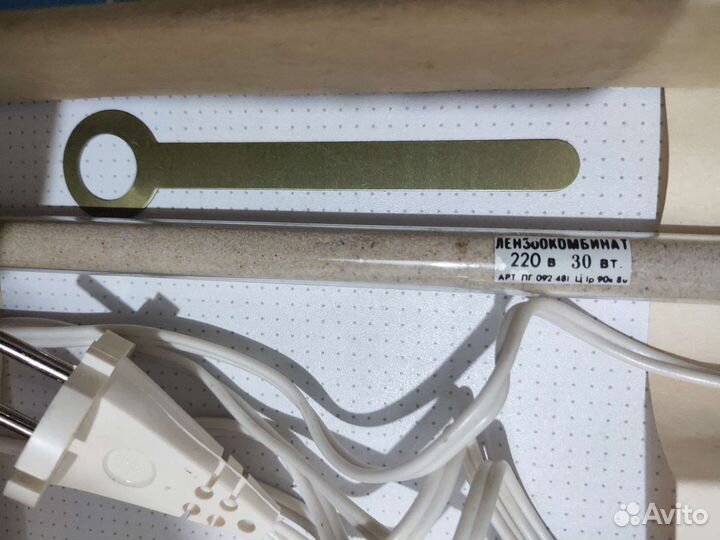 Электроподогреватель воды в аквариуме