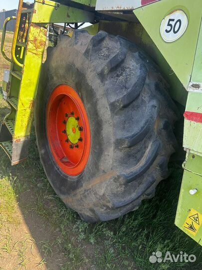 Комбайн Claas Lexion, 1996