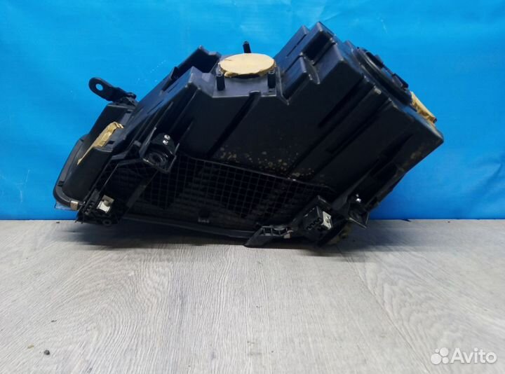 Фара правая BMW X5 производство с 08.2015
