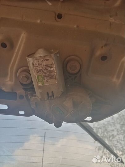 Моторчик дворников задний Renault Scenic 2