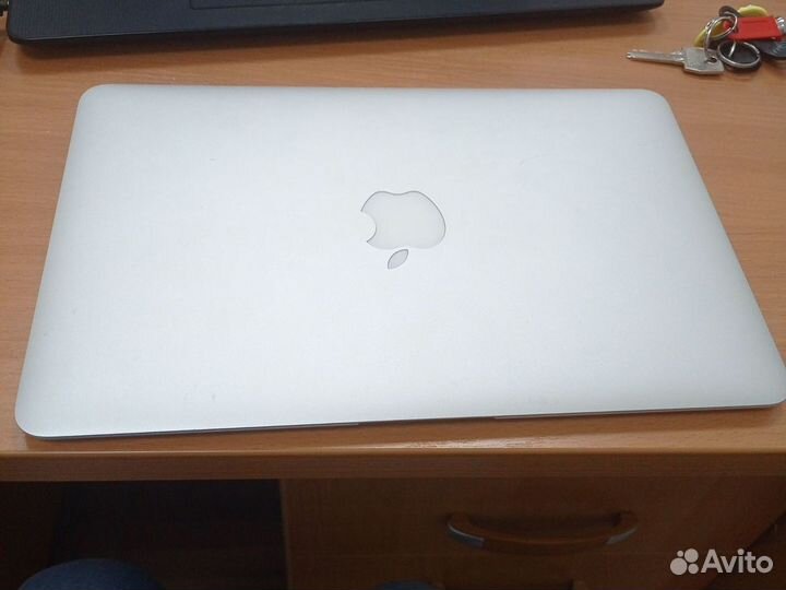 Apple MacBook Air 11 2013