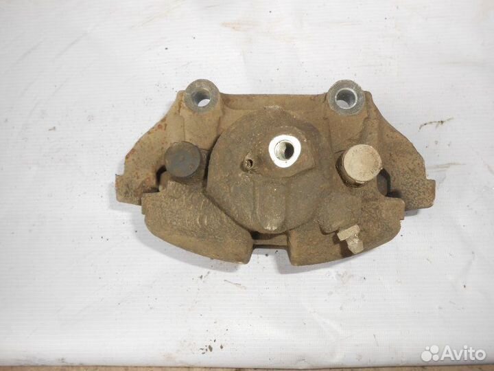 Суппорт передний левый Skoda Rapid cfna 2014