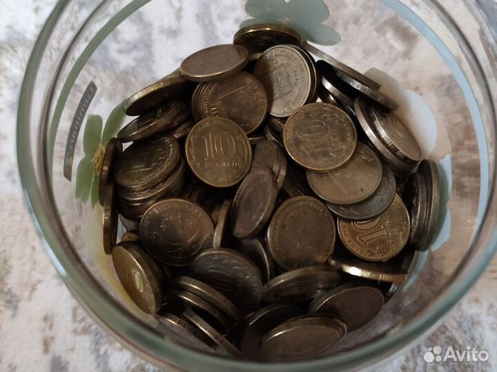 Монеты юбилейные 10рублей