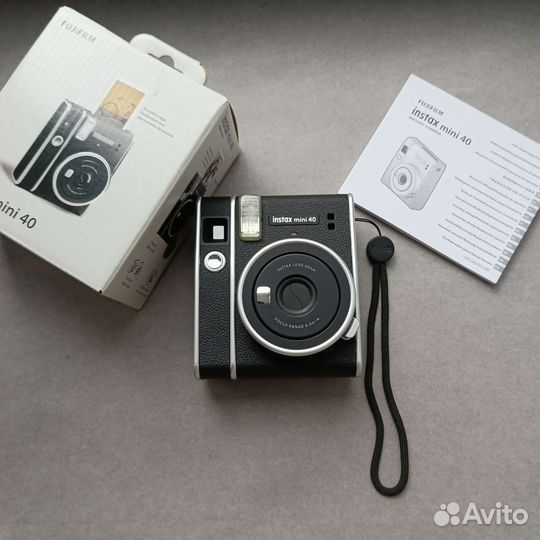 Фотоаппарат Instax mini 40