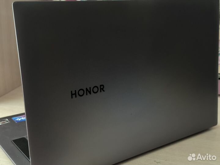 Ноутбук honor magicbook pro