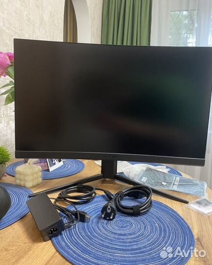 Монитор для компьютера игровой