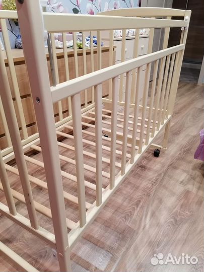 Детская кровать, матрасик, наматрасник и тд