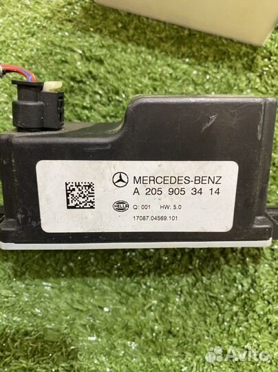 Преоброзователь напряжения Mercedes E-Class W213