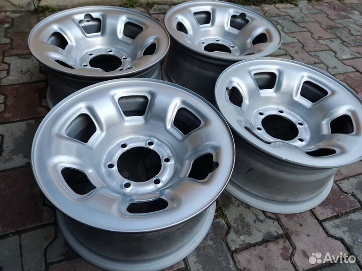 Диски Nissan Patrol r16