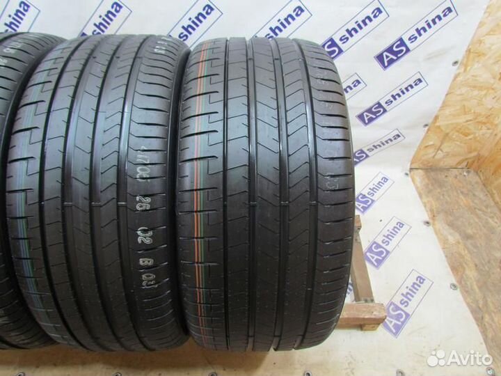 Pirelli P Zero PZ4 L.S. 275/40 R22 и 315/35 R22 107Y