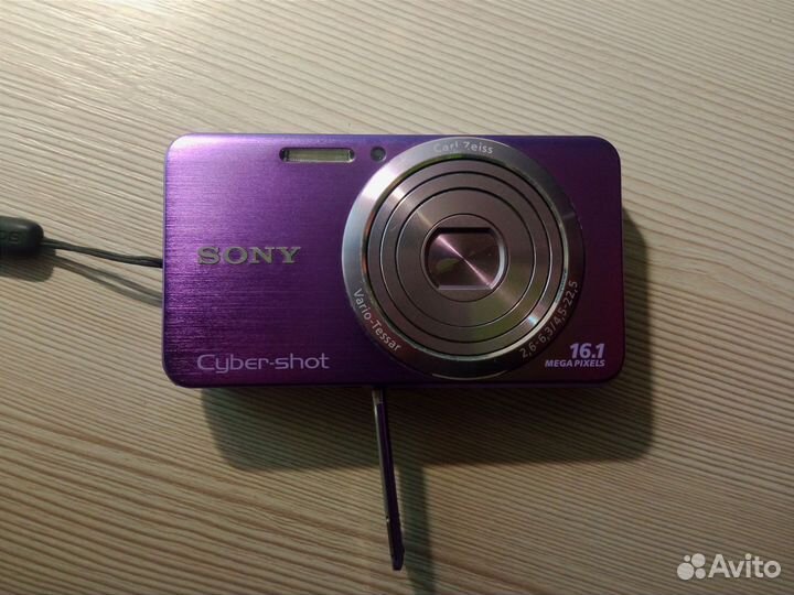 Компактный фотоаппарат sony