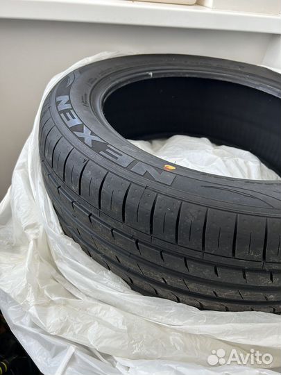 Nexen Classe Premiere 255/55 R17