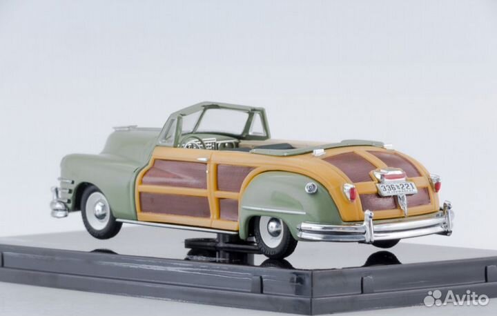 1/43 Chrysler Town & Country 1947 Green Vitesse