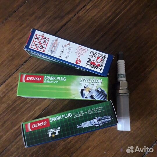Свечи зажигания иридиевые денсо Toyota