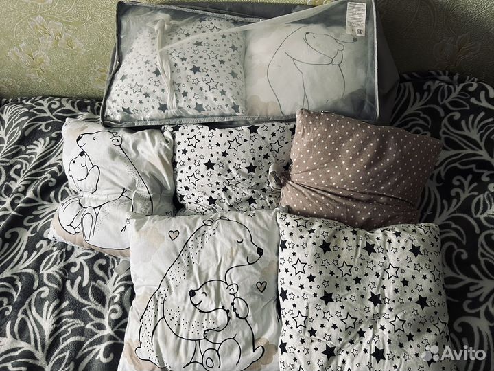 Бортики в кроватку