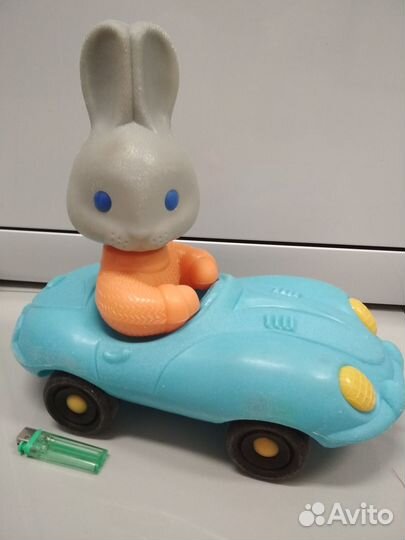 Заяц в автомобиле кукла игрушка СССР каталка 80год
