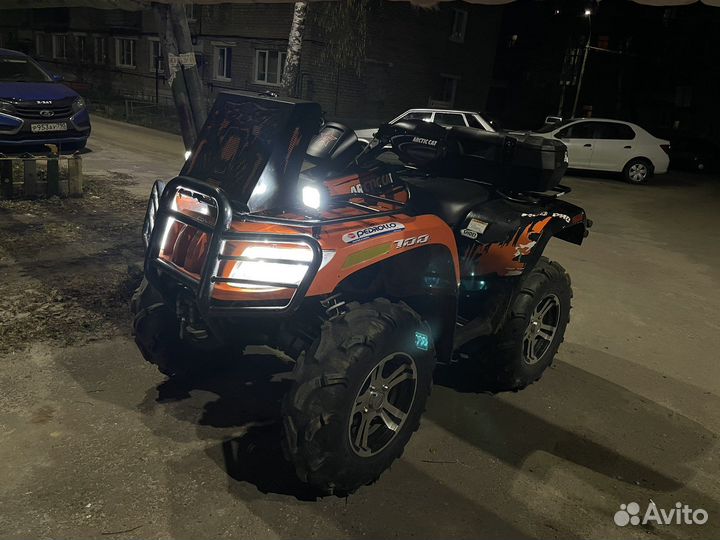 Arctic cat 700