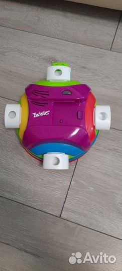 Электронная игра Твистер