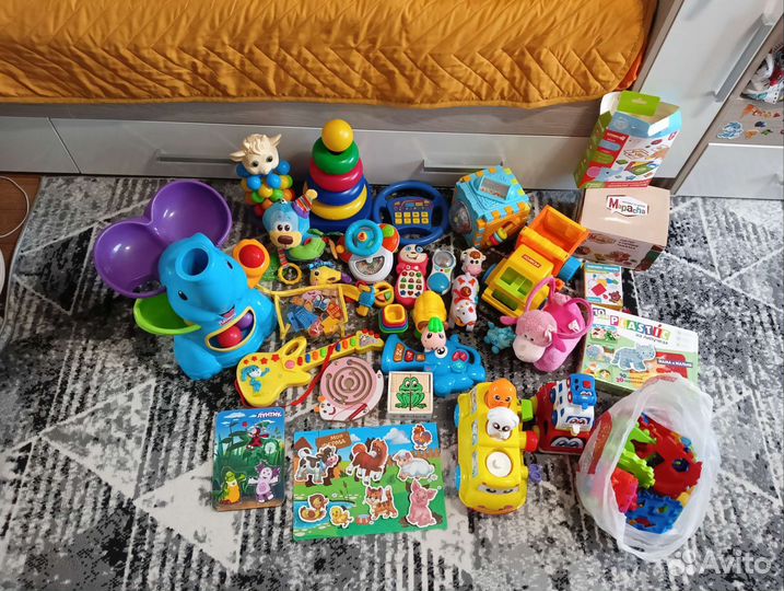 Развивающие игрушки для малышей