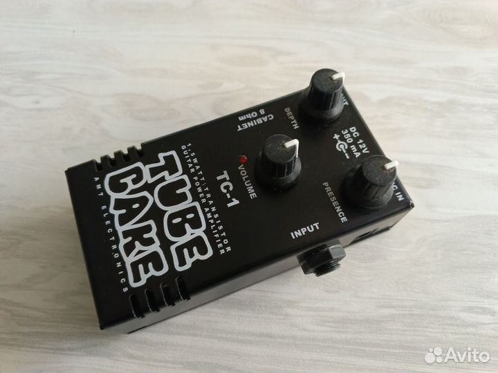 Гитарный усилитель мощности AMT TC-1 Tubecake 1.5