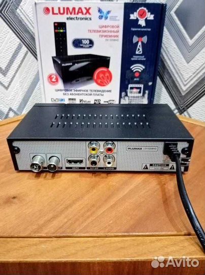 Новая Цифровая тв Приставка Lumax dv3208hd