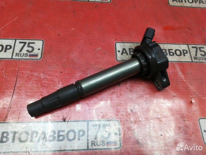 Катушка зажигания Toyota Corolla ZRE151L 1zrfe