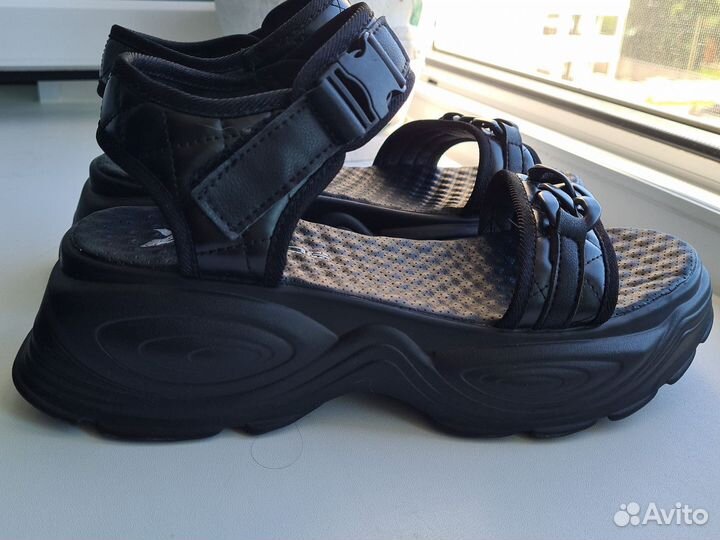 Босоножки(сандалии) Женские