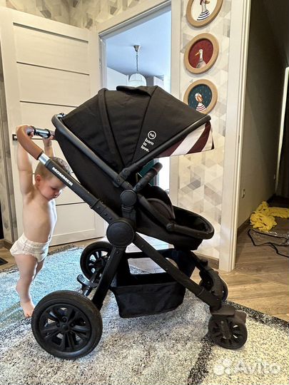 Коляска Happy baby mommer