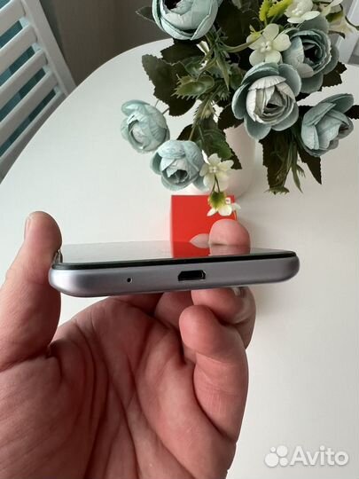 Xiaomi Redmi 5A, 2/16 ГБ