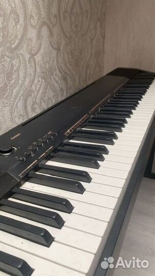 Электронное пианино casio