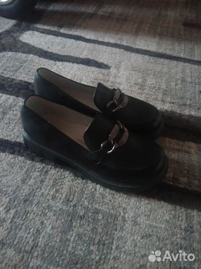 Продам туфли