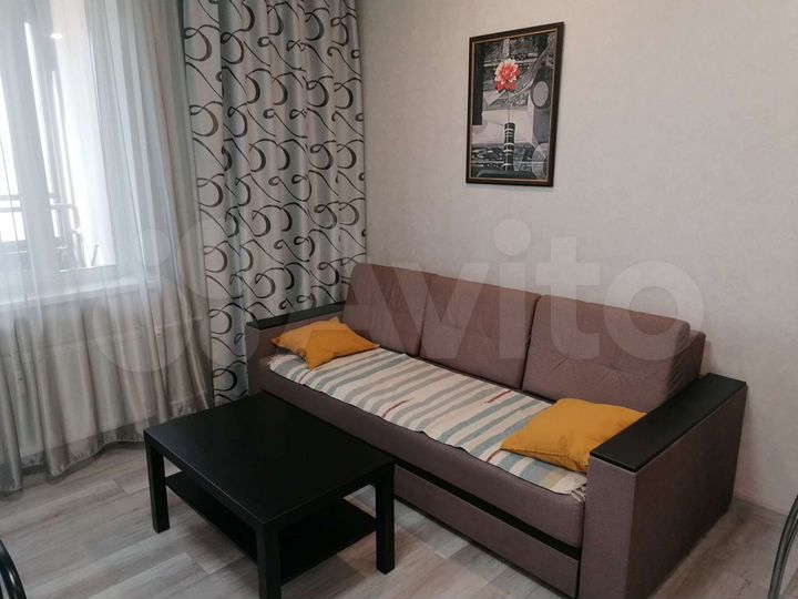 Квартира-студия, 39 м², 10/19 эт.