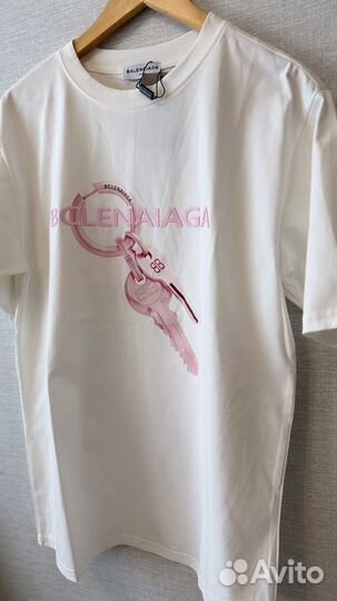 Футболка женская