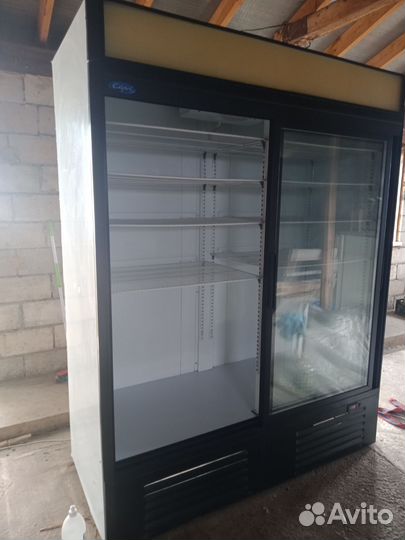 Холодильный шкаф капри 1,5