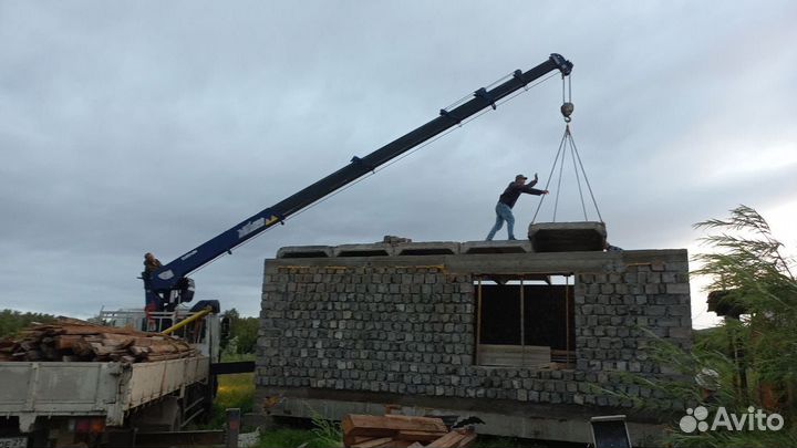 Грузовой эвакуатор