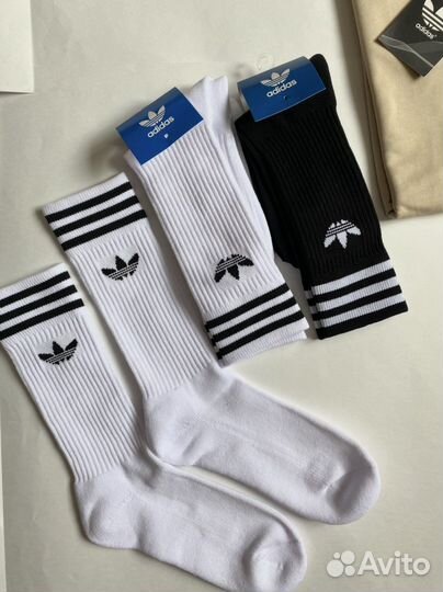 Комплект носков Adidas (белые/черные)