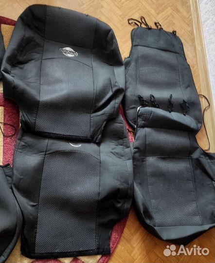 Чехлы на машину Nissan Tiida