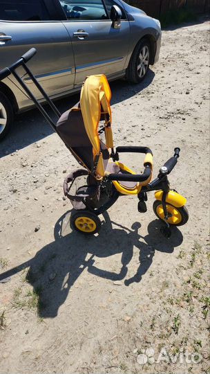 Детский трехколесный велосипед