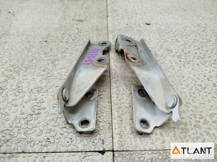 Петля капота mitsubishi minica