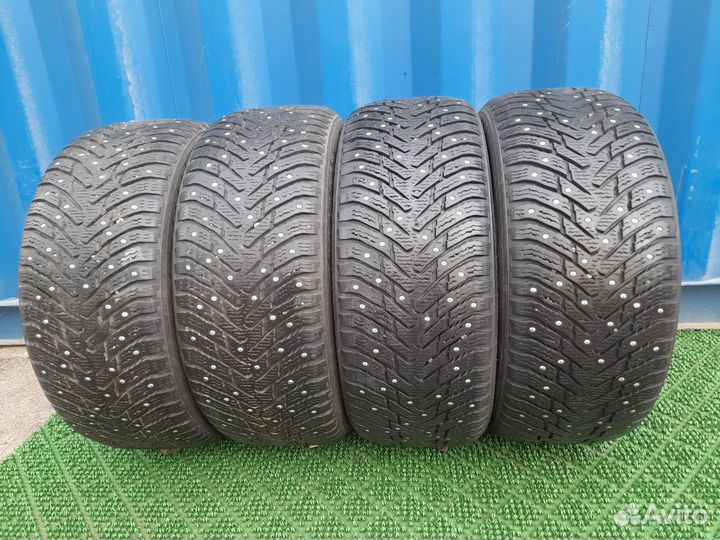 Nokian Tyres Hakkapeliitta 8 225/50 R17 116T