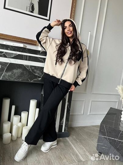 Стильный весенний костюм женский 42-48