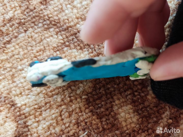 Айфон из пластилина