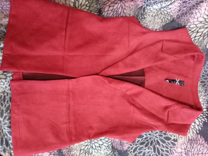 Жилетка женская