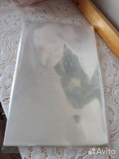 Наклейки, открытки, пакеты для подарков и цветов