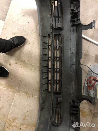 Бампер передний Golf 4