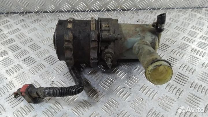 Насос эур 183042610Z Nissan Almera N16 (2000-2006)